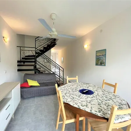 Apartment Delsa - *